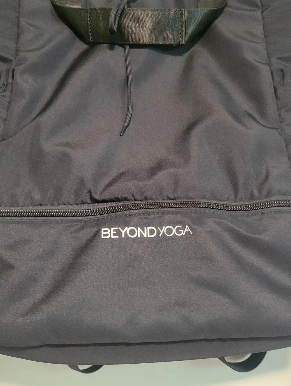 Beyond Yoga Black Drawstring Convertible Backpack
